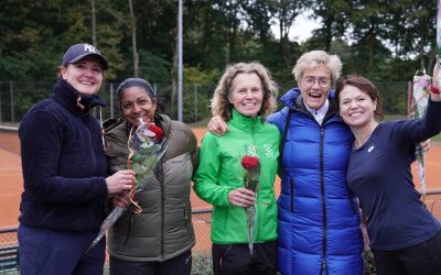 Dames 1 ongeslagen kampioen