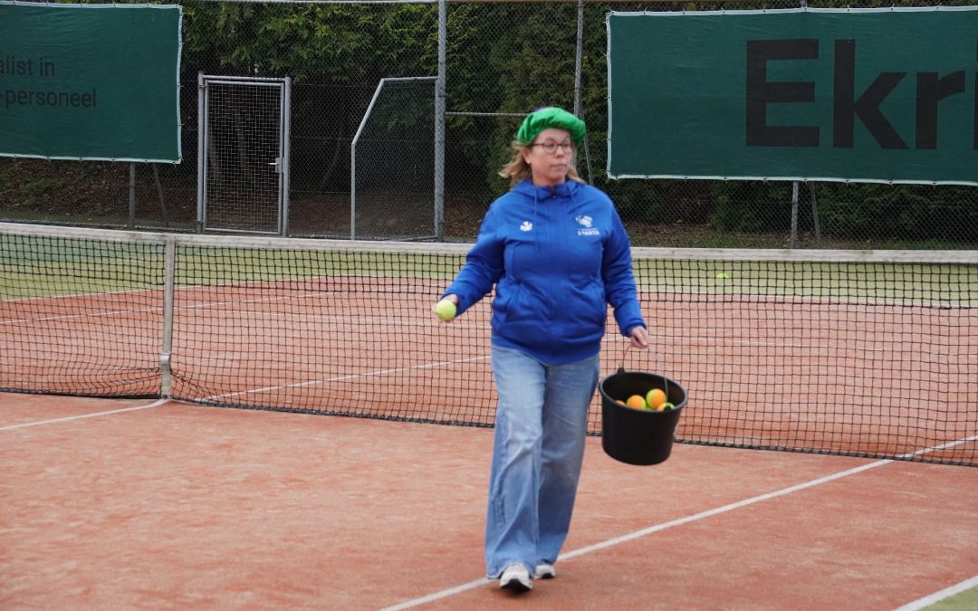 Sinterklaastennis voor Jeugd T.V. Sparta